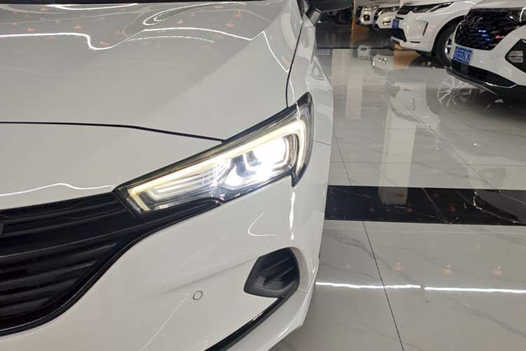 Used Buick Verano 2020 GS 20T CVT Luxury Model Left Front Headlight