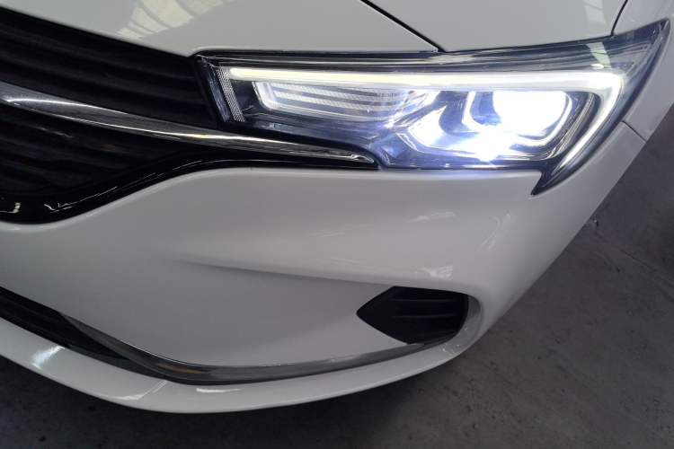 Used Buick Verano 2020 20T CVT Leading Edition Left Front Headlight