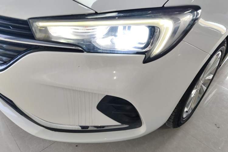 Used Buick Verano 2020 15T Automatic Trend Edition Left Front Headlight