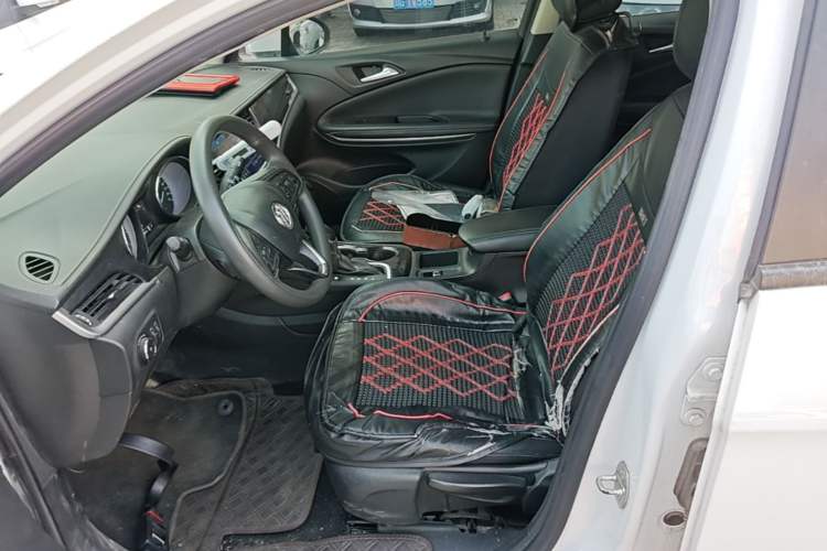 Used Buick Verano 2020 20T CVT Leading Edition Left Front Seat