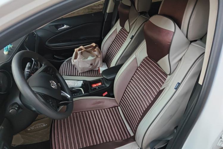 Used Buick Verano 2020 20T CVT Leading Edition Left Front Seat