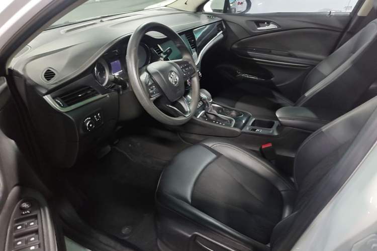 Used Buick Verano 2020 20T CVT Leading Edition Left Front Seat