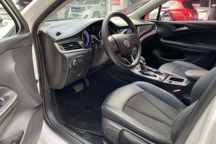 Used Buick Verano 2020 20T CVT Leading Edition Left Front Seat