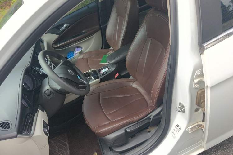 Used Buick Verano 2020 15T Automatic Trend Edition Left Front Seat