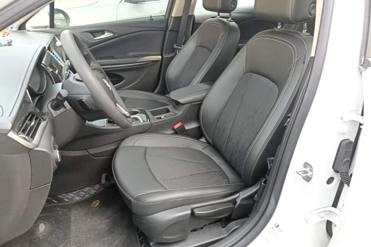 Used Buick Verano 2020 20T CVT Leading Edition Left Front Seat
