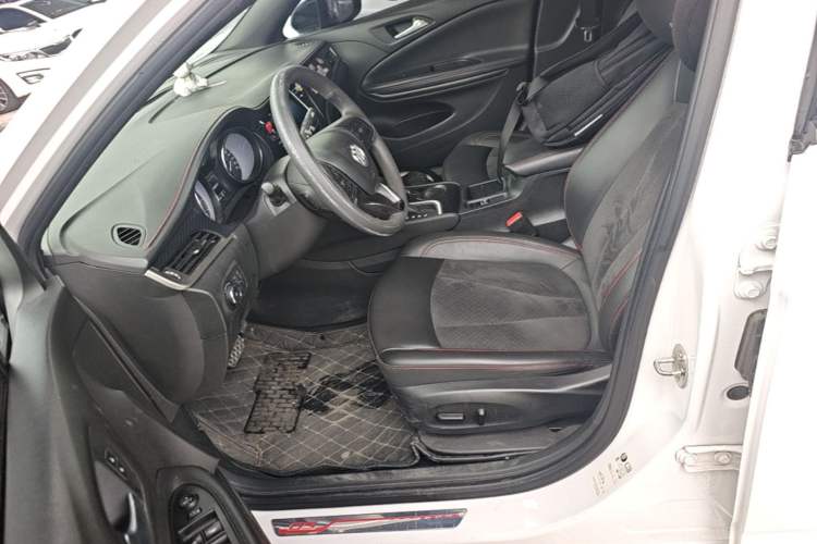 Used Buick Verano 2020 GS 20T CVT Luxury Model Left Front Seat