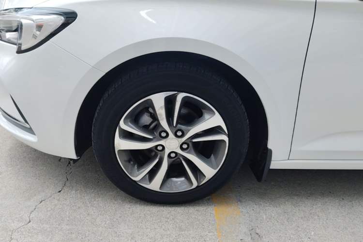 Used Buick Verano 2020 20T CVT Leading Edition Left Front Wheel Hub