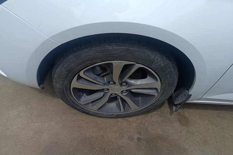 Used Buick Verano 2020 20T CVT Leading Edition Left Front Wheel Hub