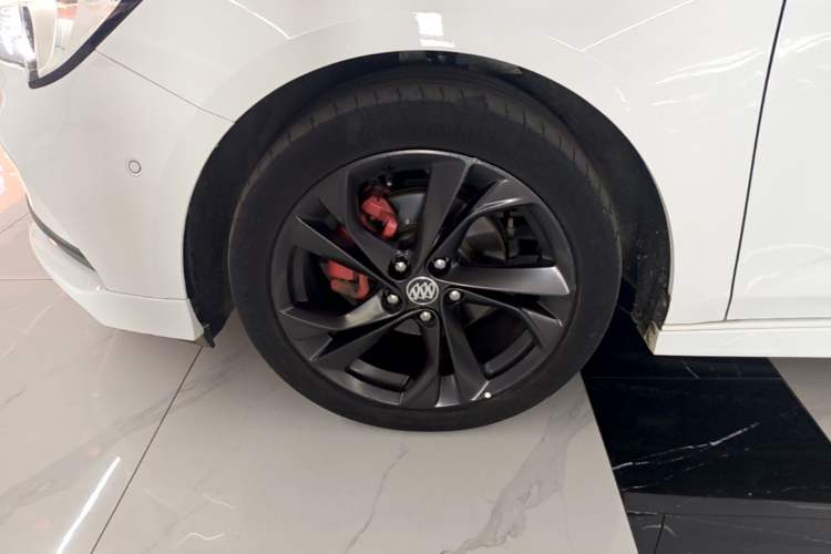 Used Buick Verano 2020 GS 20T CVT Luxury Model Left Front Wheel Hub