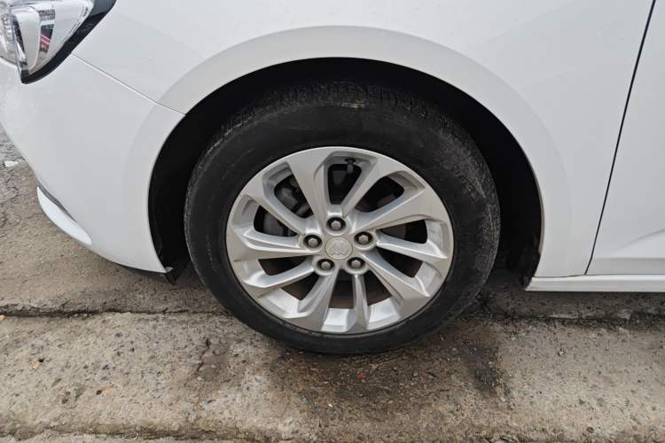 Used Buick Verano 2020 15T Automatic Trend Edition Left Front Wheel Hub