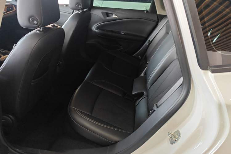 Used Buick Verano 2020 20T CVT Leading Edition Left Rear Seat
