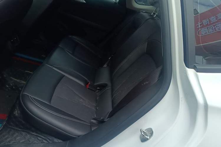 Used Buick Verano 2020 20T CVT Leading Edition Left Rear Seat