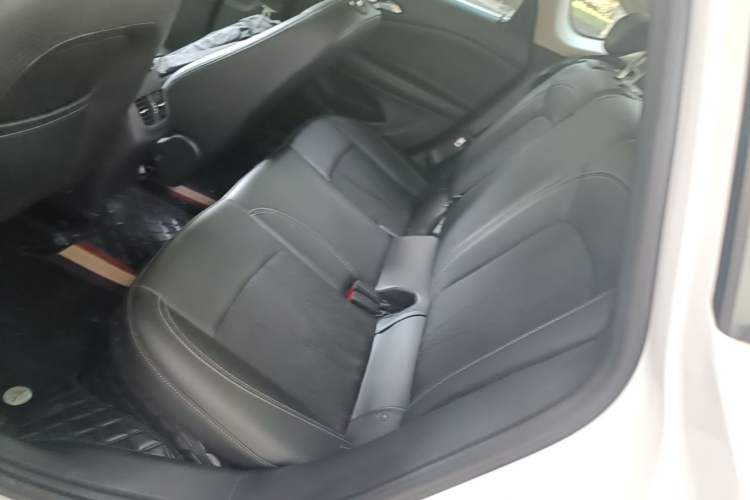 Used Buick Verano 2020 20T CVT Leading Edition Left Rear Seat