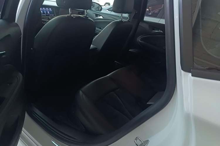 Used Buick Verano 2020 GS 20T CVT Luxury Model Left Rear Seat
