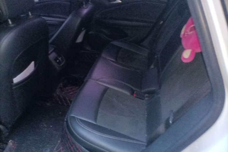 Used Buick Verano 2020 20T CVT Luxury Version Left Rear Seat
