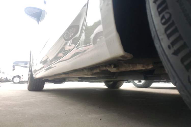 Used Buick Verano 2020 20T CVT Luxury Version Left Side Sill