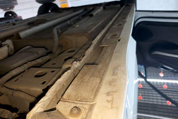 Used Buick Verano 2020 GS 20T CVT Luxury Model Left Side Sill