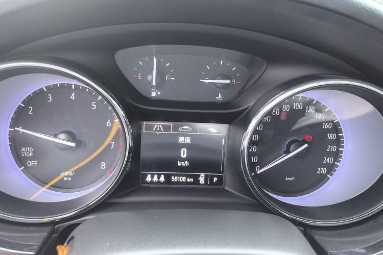 Used Buick Verano 2020 20T CVT Leading Edition Odometer Close Up