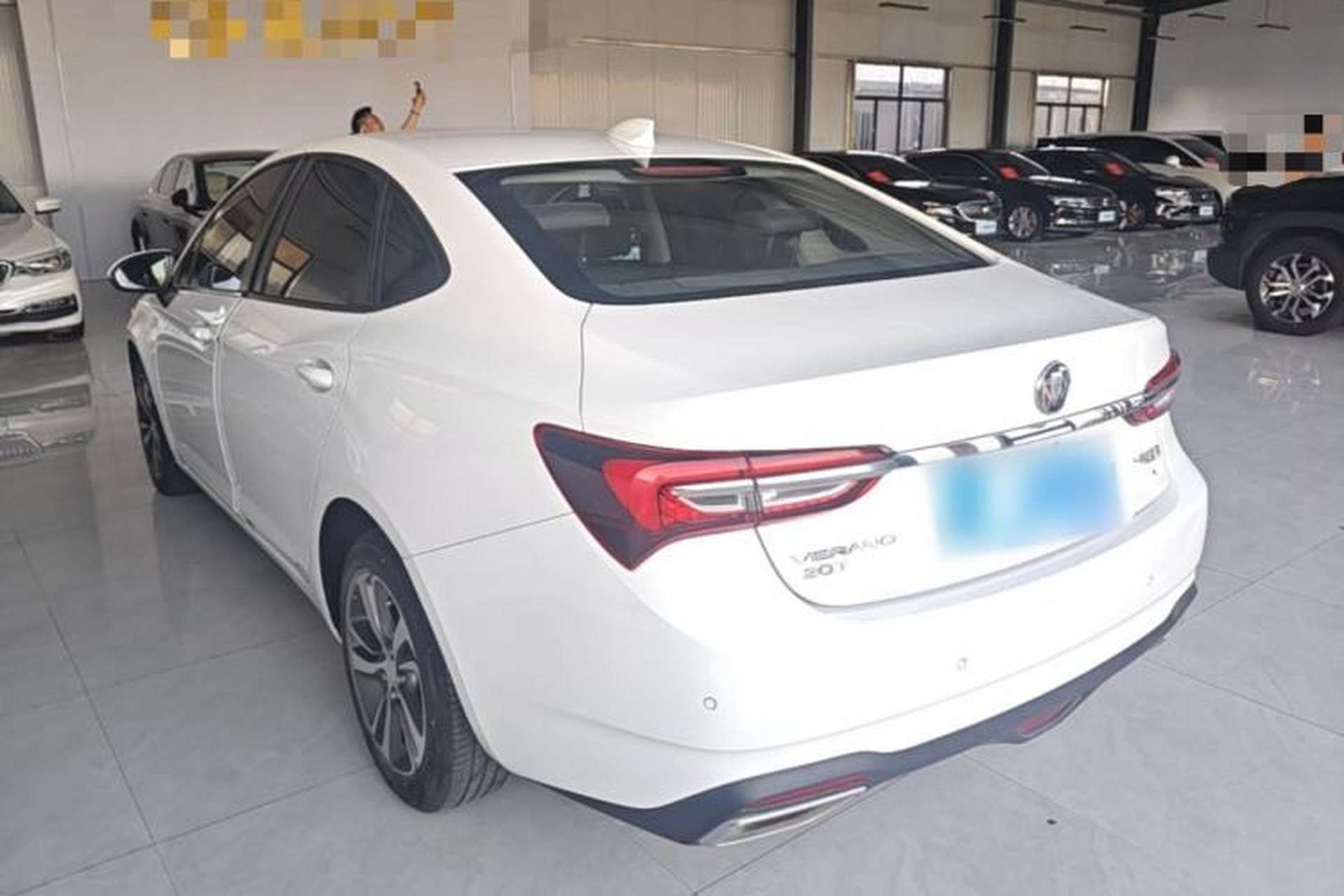 Used Buick Verano 2020 20T CVT Leading Edition Rear Left 45 Deg