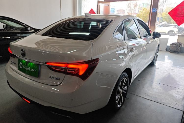 Used Buick Verano 2020 20T CVT Leading Edition Rear Right 45 Deg