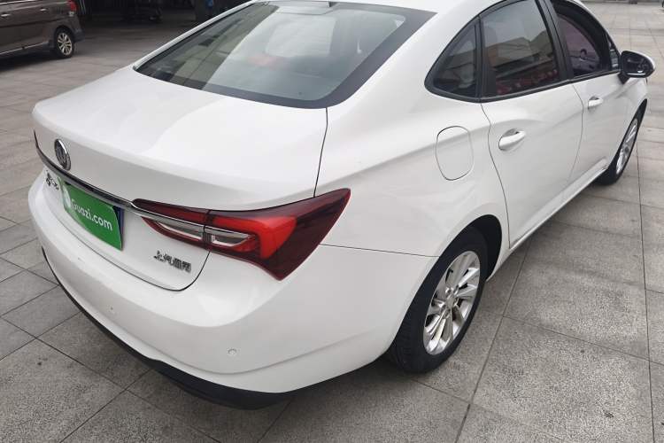 Used Buick Verano 2020 15T Automatic Trend Edition Rear Right 45 Deg