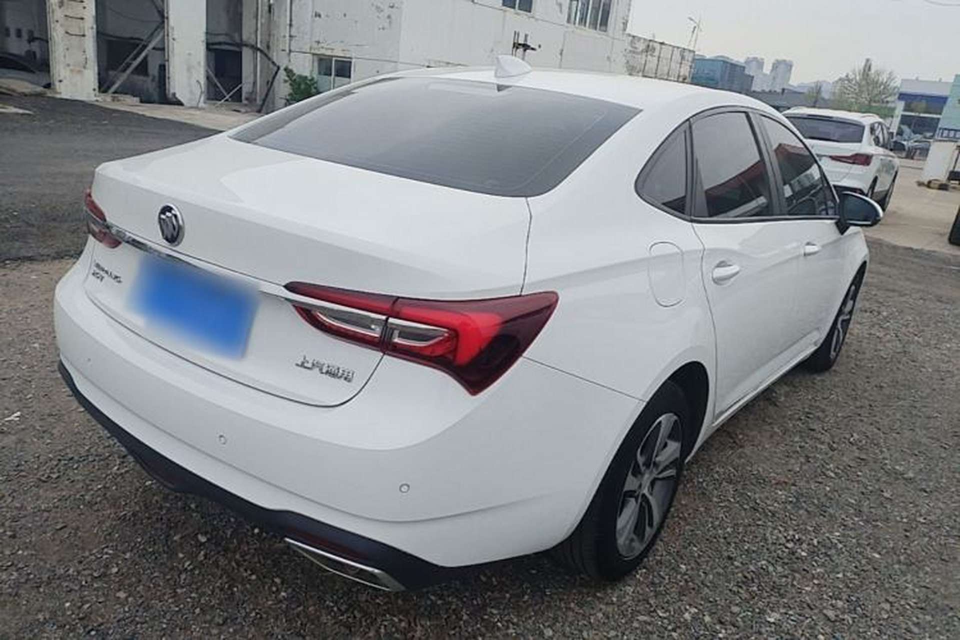 Used Buick Verano 2020 20T CVT Leading Edition Rear Right 45 Deg