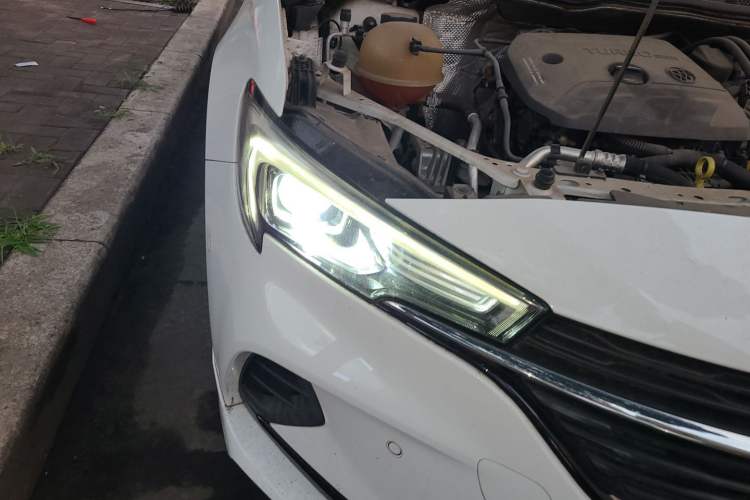 Used Buick Verano 2020 GS 20T CVT Luxury Model Right Front Headlight