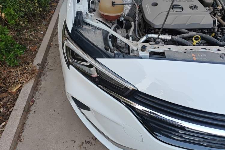 Used Buick Verano 2020 20T CVT Leading Edition Right Front Headlight
