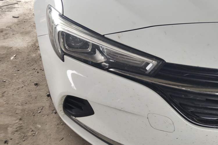Used Buick Verano 2020 20T CVT Leading Edition Right Front Headlight