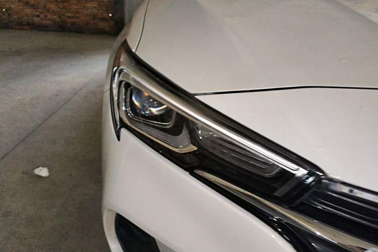 Used Buick Verano 2020 15T Automatic Trend Edition Right Front Headlight