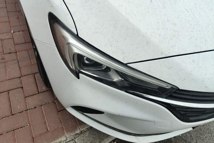 Used Buick Verano 2020 20T CVT Leading Edition Right Front Headlight
