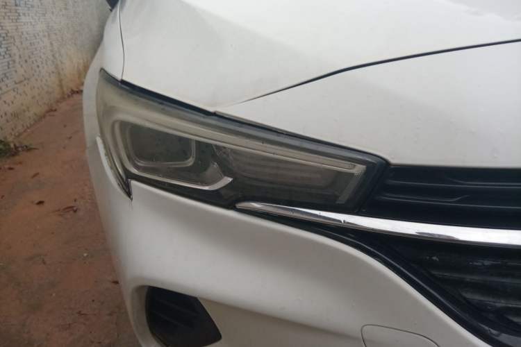 Used Buick Verano 2020 15T Automatic Trend Edition Right Front Headlight