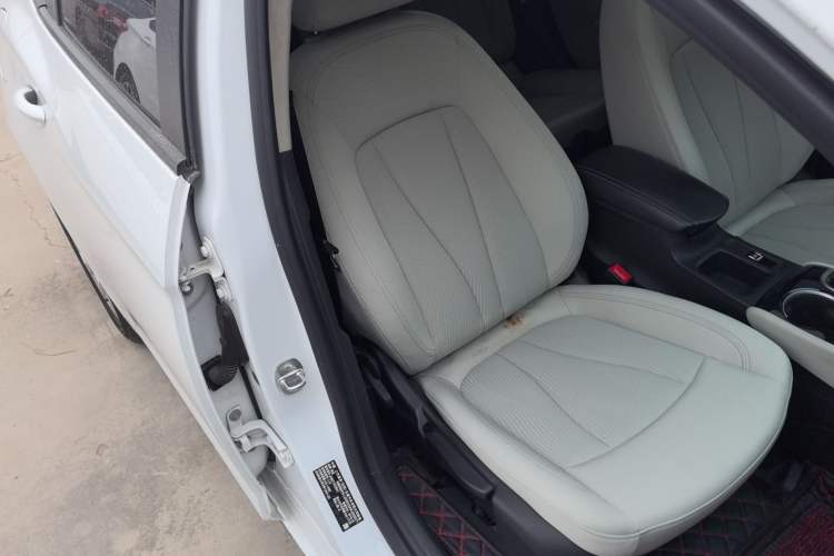 Used Buick Verano 2020 15T Automatic Trend Edition Right Front Seat
