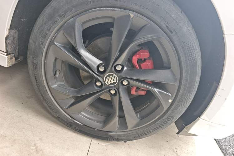 Used Buick Verano 2020 GS 20T CVT Luxury Model Right Front Wheel Hub