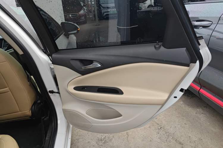 Used Buick Verano 2020 15T Automatic Trend Edition Right Rear Door Interior