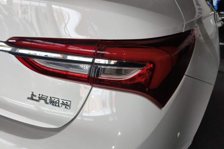 Used Buick Verano 2020 GS 20T CVT Luxury Model Right Rear Taillight
