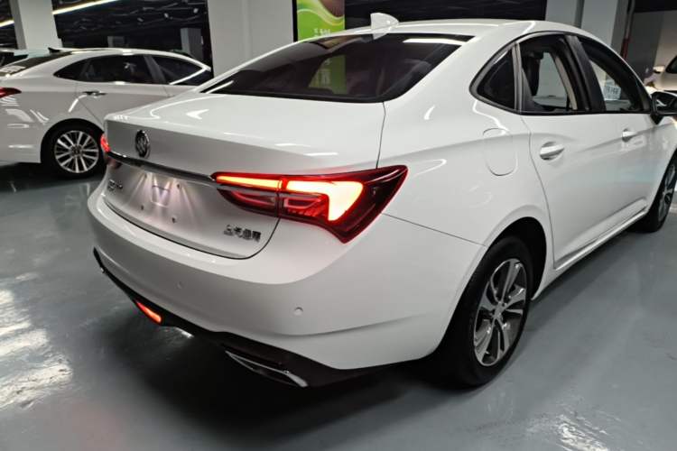 Used Buick Verano 2020 20T CVT Leading Edition Right Rear Taillight