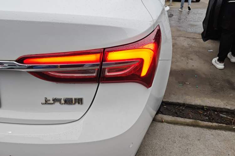 Used Buick Verano 2020 15T Automatic Trend Edition Right Rear Taillight