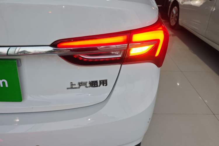 Used Buick Verano 2020 20T CVT Leading Edition Right Rear Taillight