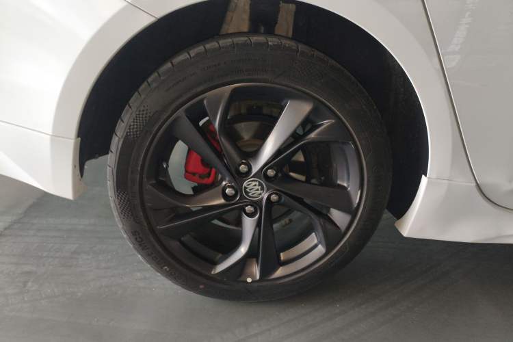Used Buick Verano 2020 GS 20T CVT Luxury Model Right Rear Wheel Hub