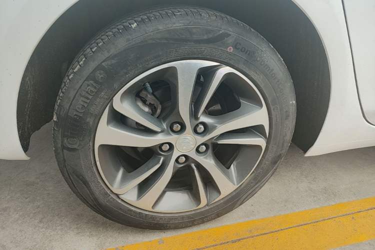 Used Buick Verano 2020 20T CVT Leading Edition Right Rear Wheel Hub