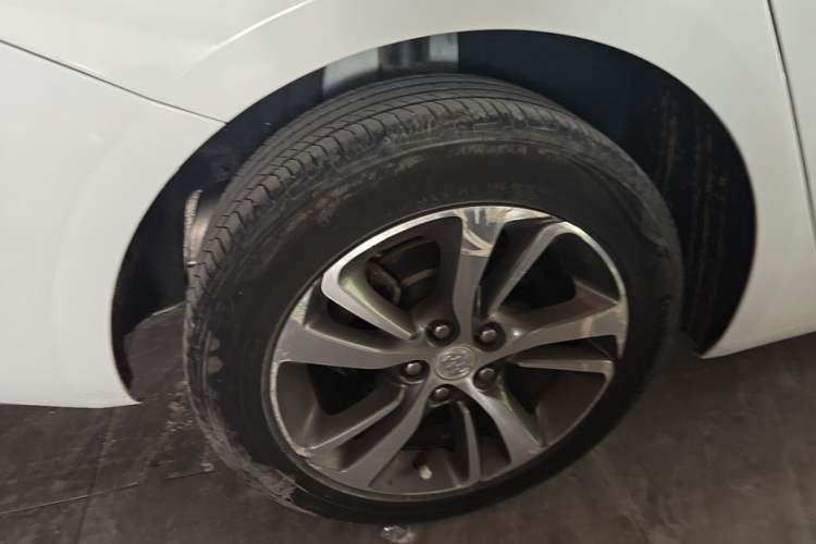 Used Buick Verano 2020 20T CVT Leading Edition Right Rear Wheel Hub