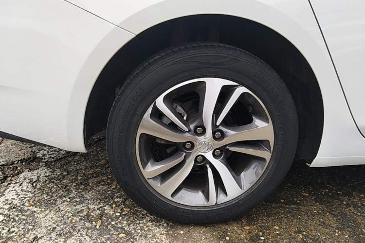 Used Buick Verano 2020 20T CVT Leading Edition Right Rear Wheel Hub