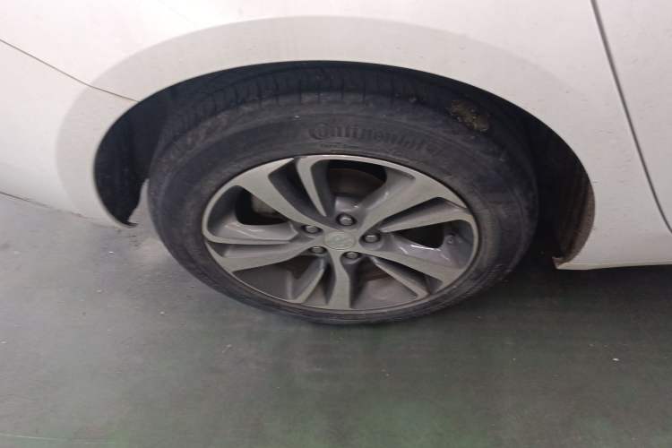 Used Buick Verano 2020 20T CVT Leading Edition Right Rear Wheel Hub