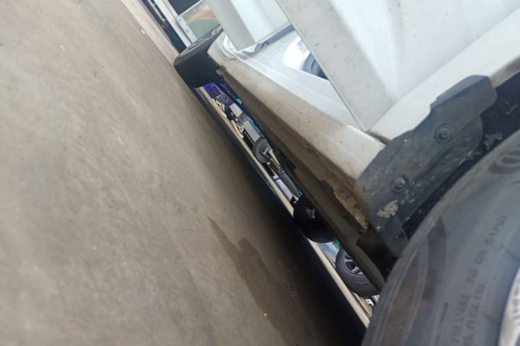 Used Buick Verano 2020 20T CVT Leading Edition Right Side Sill