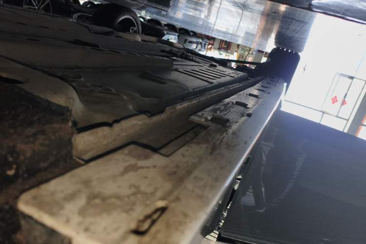 Used Buick Verano 2020 GS 20T CVT Luxury Model Right Side Sill