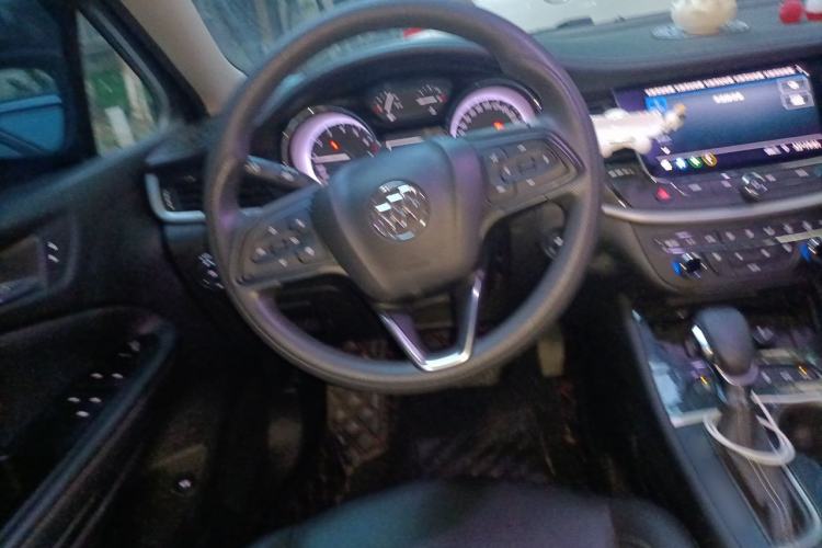 Used Buick Verano 2020 20T CVT Luxury Version Steering Wheel