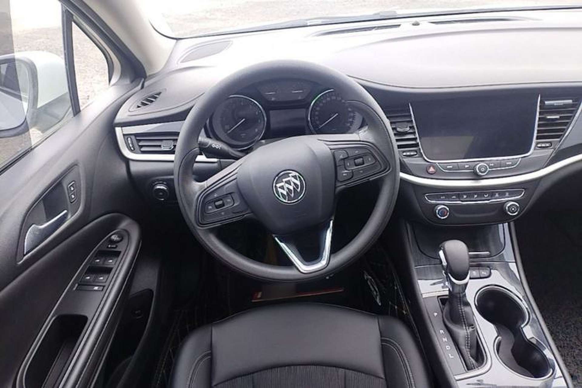 Used Buick Verano 2020 20T CVT Leading Edition Steering Wheel