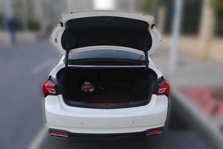 Used Buick Verano 2020 20T CVT Leading Edition Trunk
