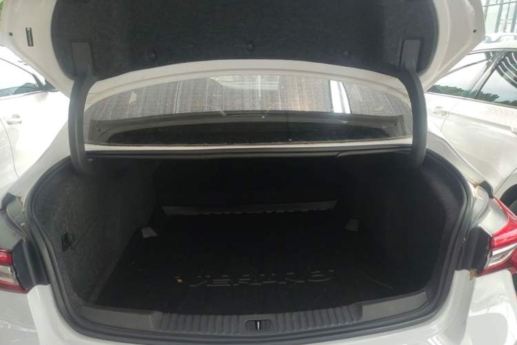 Used Buick Verano 2020 20T CVT Luxury Version Trunk